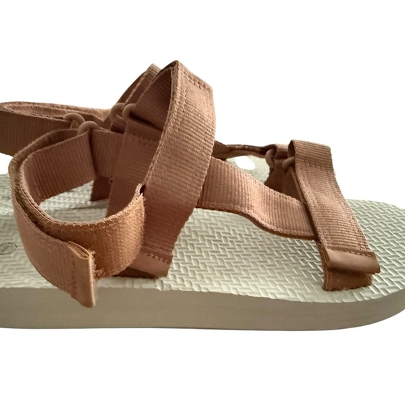 NWOT Tan & Brown Adjustable Sandals – Women’s Size 8 - Picture 3 of 6